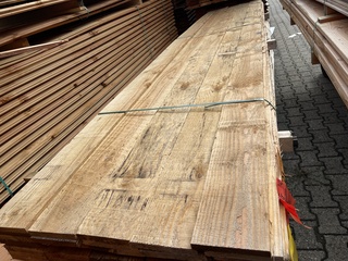 Ca. 32x Douglas planken fijnbezaagd, 15x150mm, lengte 400cm